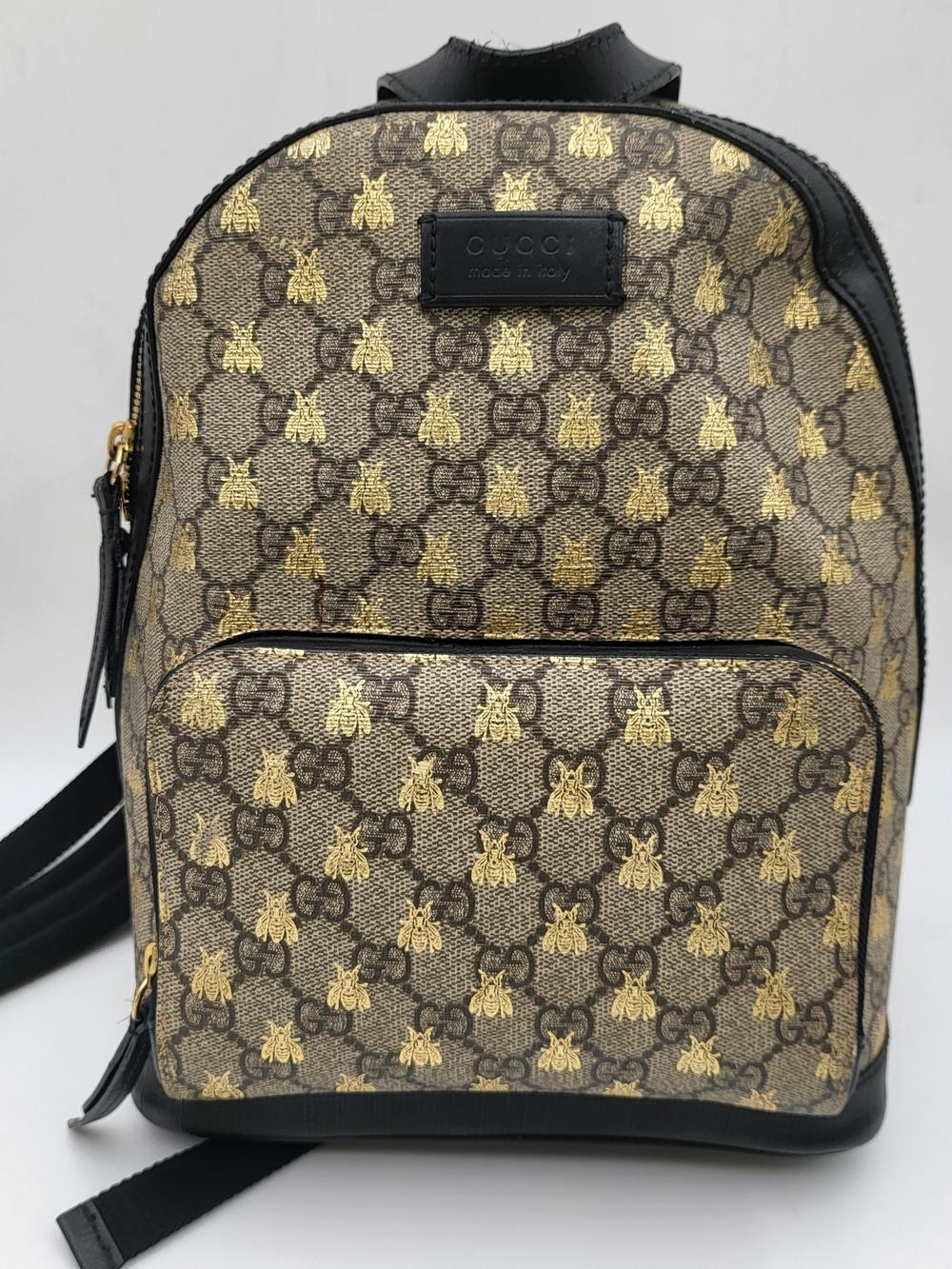 GUCCI GG Supreme Monogram Bees Print Small Day Backpack Oro Black, Auth w/COA.
